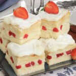 Bolo de Abacaxi com Morango