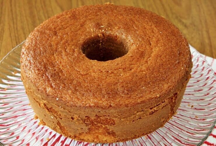 Bolo de Abacate com Iogurte